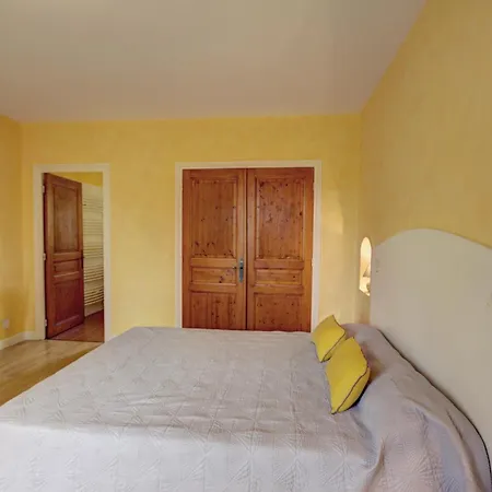 Maison Spacieuse Avec Piscine Chauffée, 4 à - Fr-1-496-48